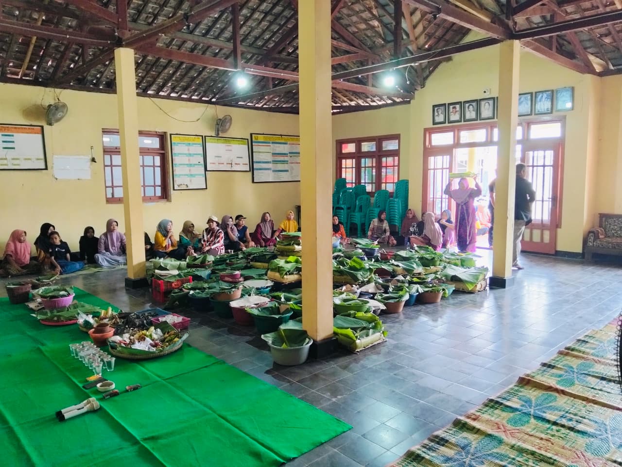 kegiatan budaya sedekah bumi desa bulaksari kecamatan sragi kabupaten pekalongan tahun 2026